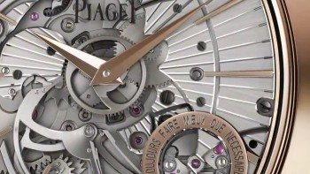 Video. Emperador Coussin Ultra-Thin Minute Repeater - Piaget