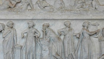 Hegel in the Manufacture - 12e art