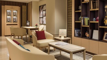 Lausanne’s family-run fine watch store - A L’Emeraude