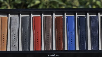 New straps - Anonimo