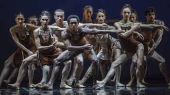 Supporting the art of dance  - Jaquet Droz