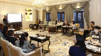 China discovers the art of living à la française - Breguet