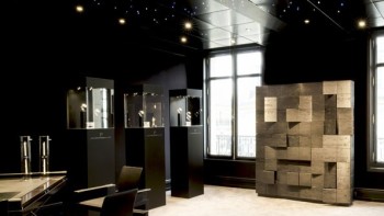 EKSO, the gallery dedicated to the art of watchmaking - Boutique