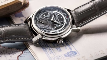 Classic Worldtimer Manufacture, grey - Frederique Constant