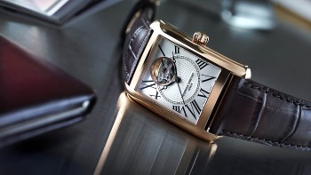Classics Carrée Automatic - Frédérique Constant