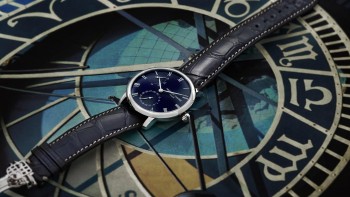 Slimline Power Reserve Manufacture - Frederique Constant