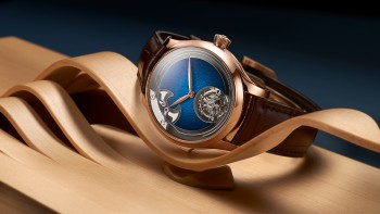 Endeavour Concept Minute Repeater Tourbillon Aqua Blue - H. Moser & Cie.