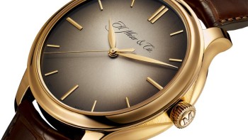 Monard,  rose gold - H. Moser & Cie