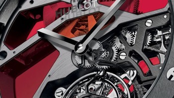 Video. Classic Fusion Tourbillon Vitrail - Hublot