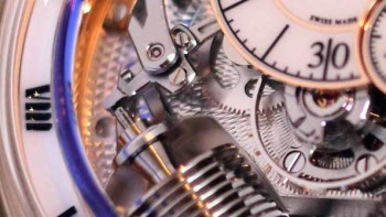 A weekend with the H2 Tradition on the wrist - HYT