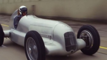 Video. Mercedes Silver Arrow W 25 - IWC 