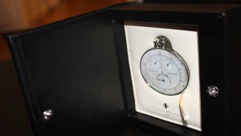 A competition every day - Win a Louis Moinet USB key