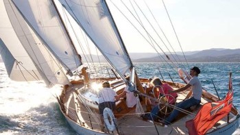 Old-school sailing - Panerai