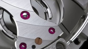 Video. 1290P movement - Piaget