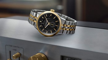 A new date-window for Freelancer - Raymond Weil
