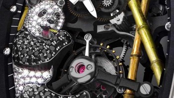 Video. RM 26-01 Panda - Richard Mille