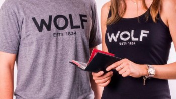 Wolf – Passport holder and men’s and women’s t-shirts - Advent Calendar Competition