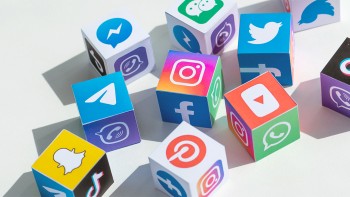 The Best Accounts to follow - Social Media