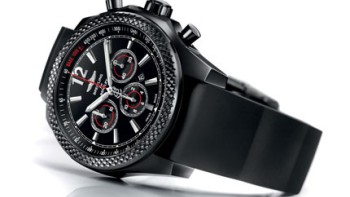 A black-clad sports model - Breitling
