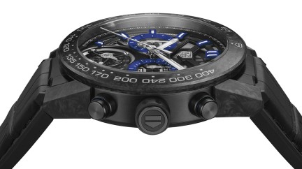 Carrera Tourbillon H02T Dubai Skyline Limited Edition © TAG Heuer 
