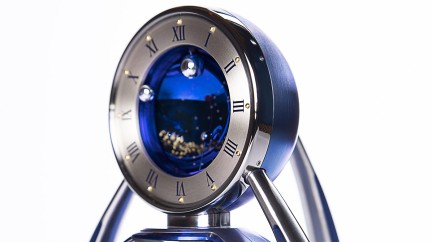 Moonrise in Dubai - De Bethune