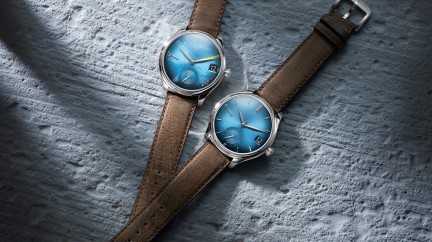 Endeavour Perpetual Calendar Funky Blue - H. Moser & Cie.
