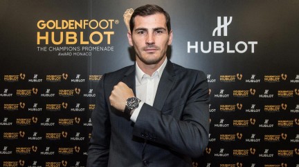 The "Golden Foot" award goes to Iker Casillas - Hublot