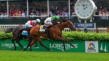 Pouring rain didn’t stop Longines - Longines