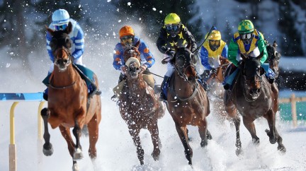 White Turf: Galloping on the Snow - Longines