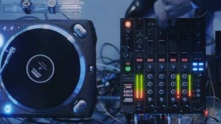 Video. Seiko Astron “Watch DJ” - Seiko