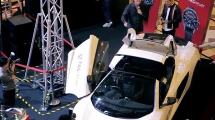 Video. Motor Racing Exhibition in Malaysia - TAG Heuer