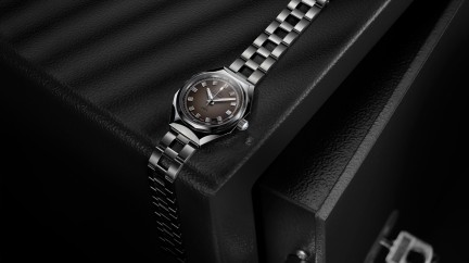 A Return To Form: Zenith Revives The Very First Defy Model From 1969 - Zenith