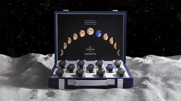 Sotheby's x Omega MoonSwatch Moonshine Case @ Sotheby's