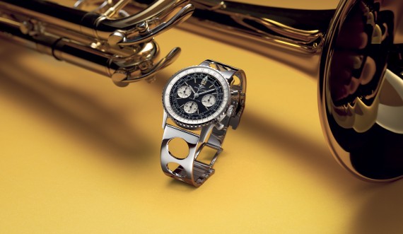 Navitimer B09 Chronograph 41 Miles Davis © Breitling