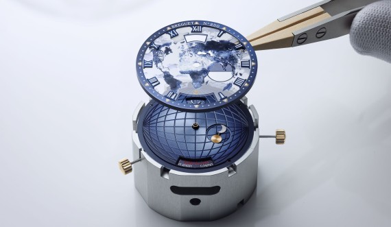 Marine Hora Mundi 5555 © Breguet