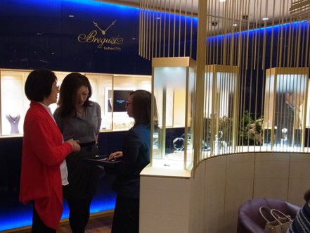 High Jewelry exhibited in Japan - Breguet