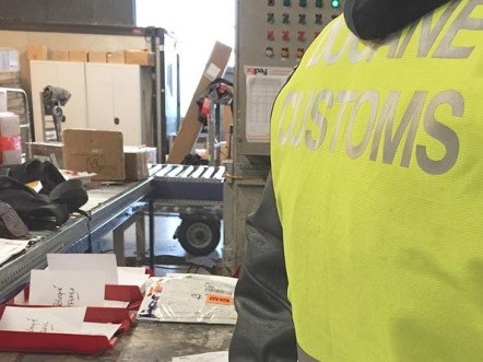 FH: missions at Zurich and Basel Airports and at Baselworld - Surveillance action