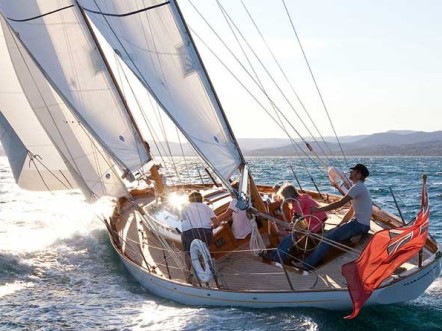Old-school sailing - Panerai