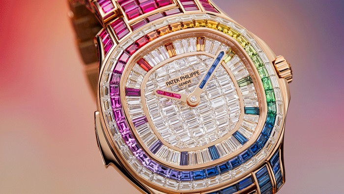 5260_355R-001 © Patek Philippe 