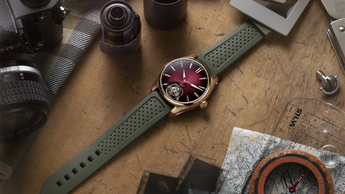 Pioneer Tourbillon Burgundy © H.Moser & Cie.