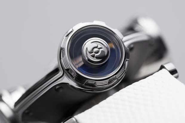© MB&F