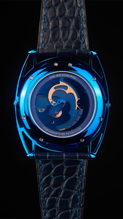 DB28XP Kind of Blue Tourbillon Sapphire © De Bethune