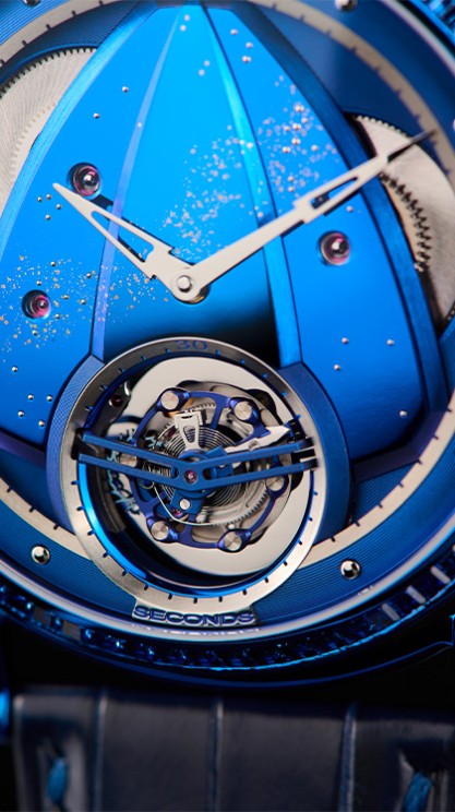 DB28XP Kind of Blue Tourbillon Sapphire © De Bethune