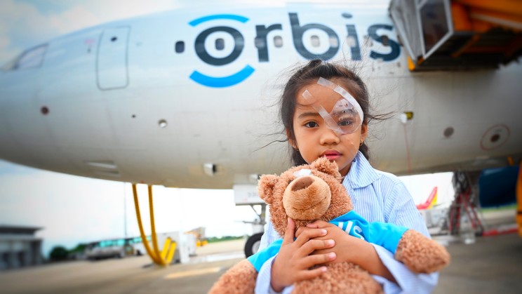 Flying Eye Hospital © Omega