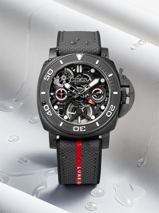 Submersible Tourbillon GMT Luna Rossa Experience Edition © Panerai