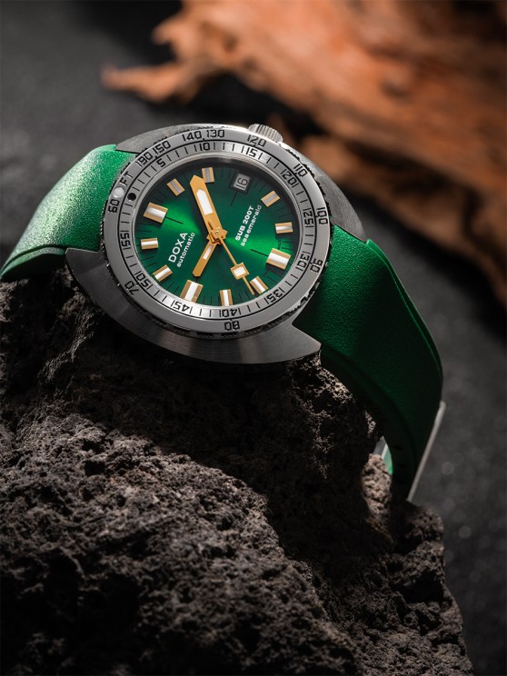 DOXA SUB 200T