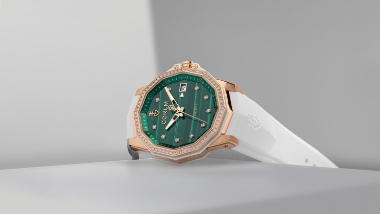 Admiral 38 Automatic © Corum