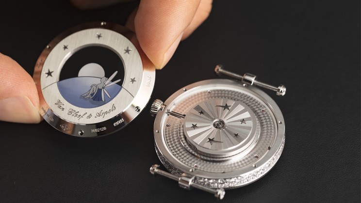 Lady Arpels Jour Nuit watch © Van Cleef & Arpels