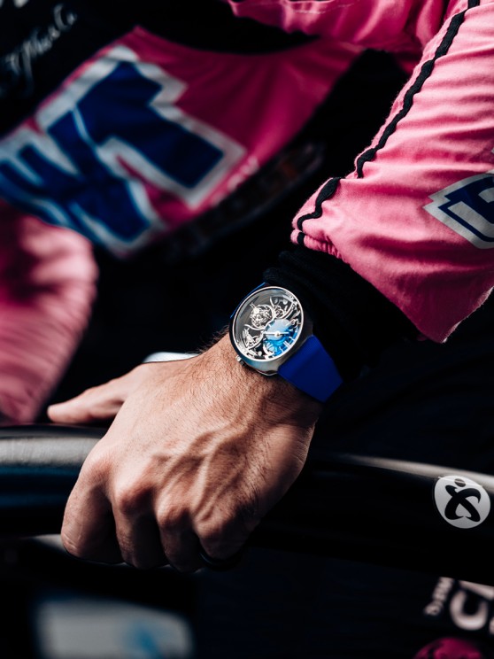 Streamliner Cylindrical Tourbillon Skeleton Alpine Limited Edition © H. Moser & Cie