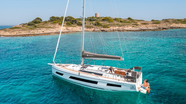 Dufour 41 © SYF
